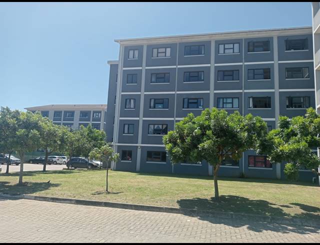 1 BEDROOM FLAT FOR SALE IN TONGAAT CENTRAL